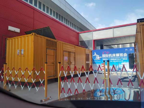 西秀出租发电机-柴油发电机和汽油发电机哪个更好一些?