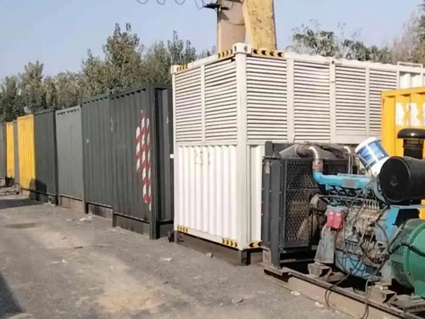 西秀200KW柴油发电机机组每小时油耗是多少?